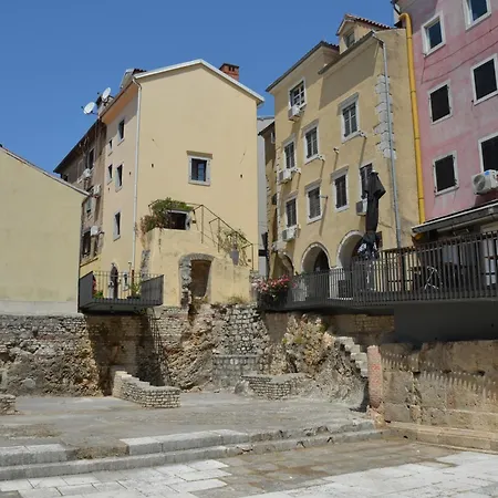 Old Town 4*