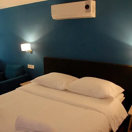 Old Town 4*